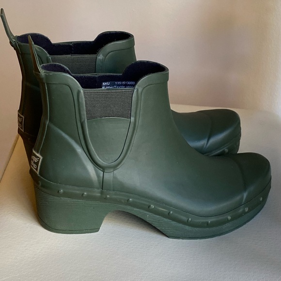 dansko chelsea rain boot